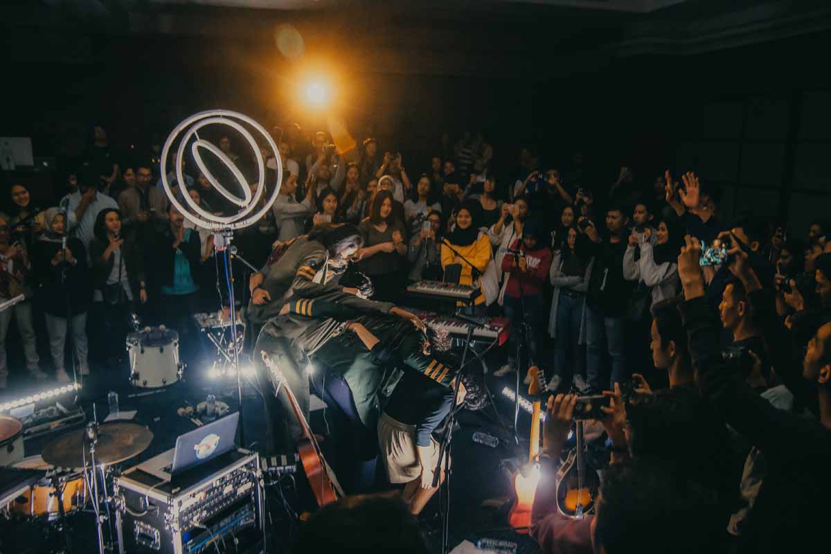 Ketika manggung, Matter Halo ingin terhubung dengan pendengarnya agar pesan dari lagunya tersampaikan